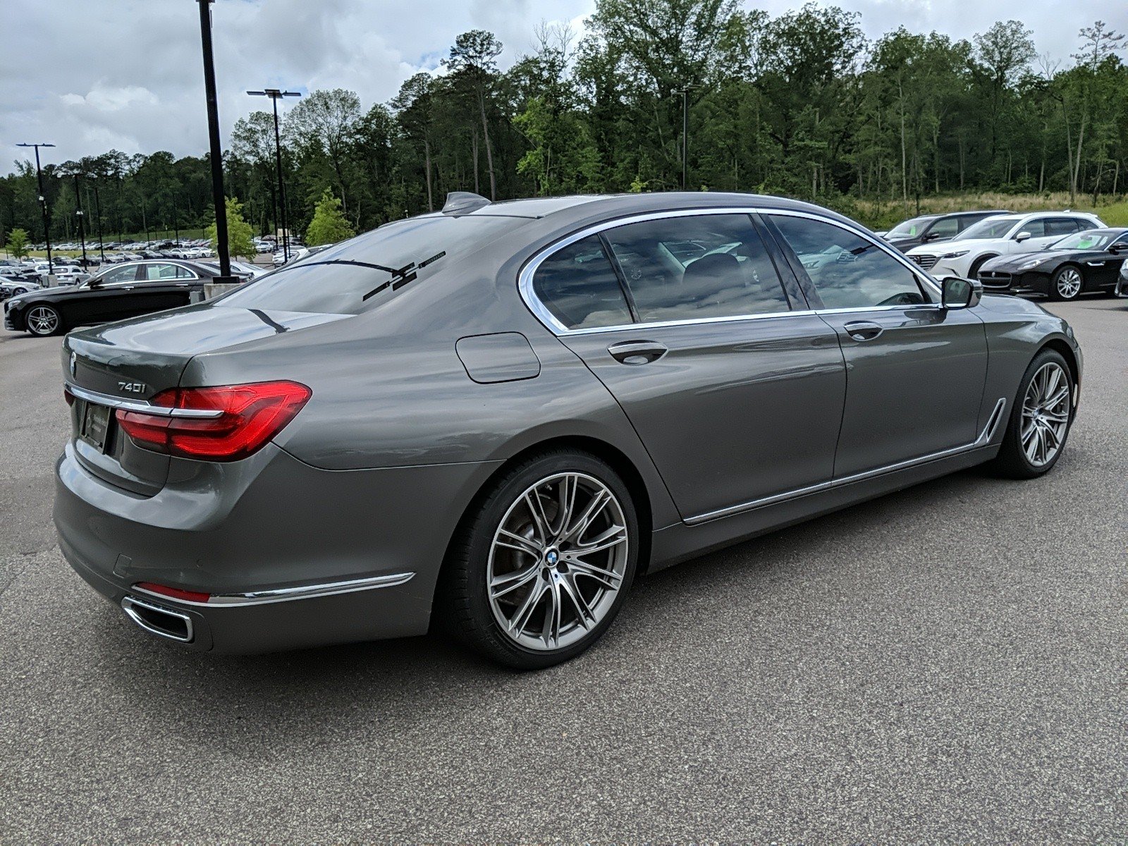 2016 bmw 7 series 740i rwd